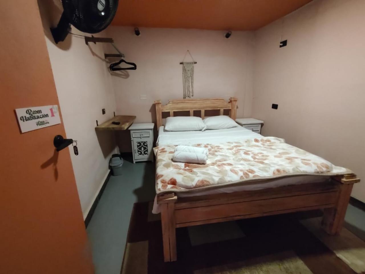 Hostal Casa Primavera Medellín Zewnętrze zdjęcie